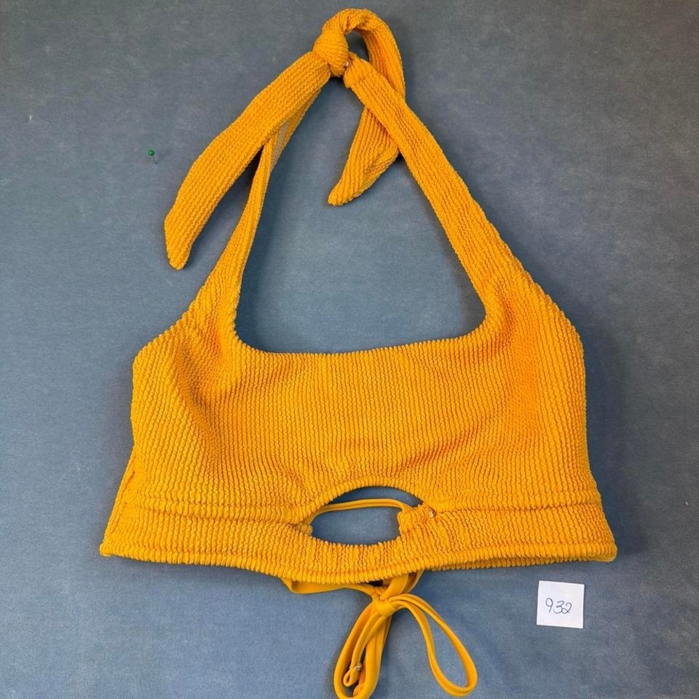 Shade & Shore Yellow Halter neck Bikini Top NWOT Size M
